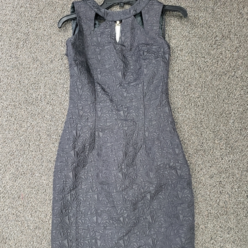 Elegant black dress(patterned)